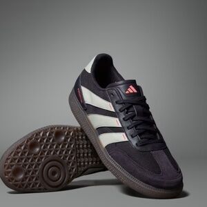 ADIDAS PREDATOR FREESTYLE INDOOR BOOTS